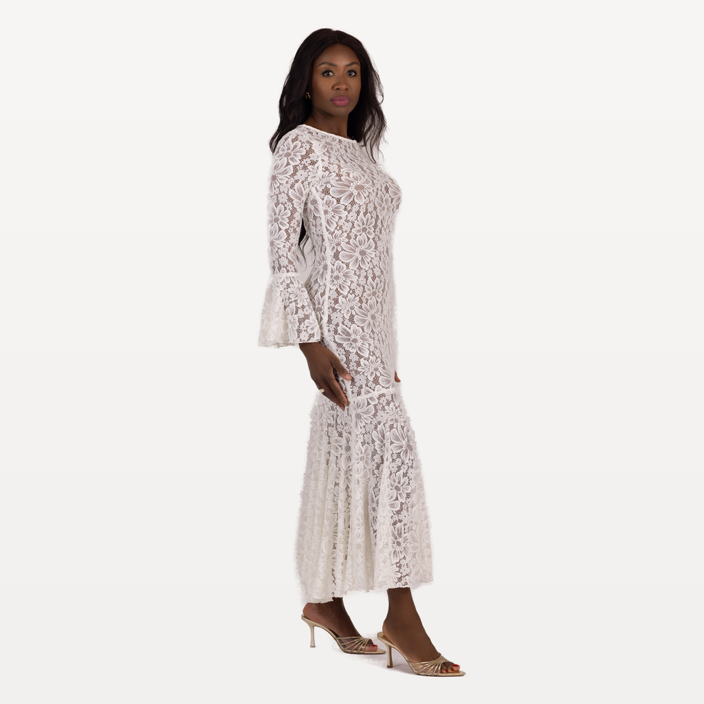 Robe longue dentelle ivoire - profil gauche